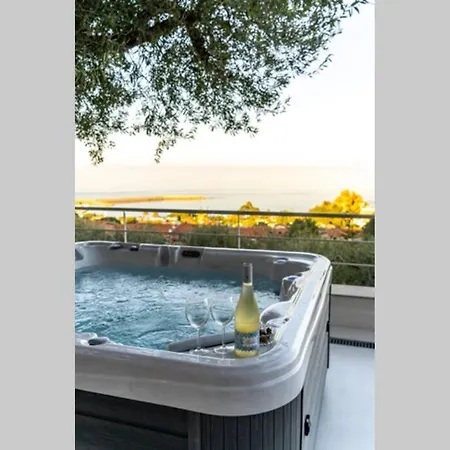 Casa D'aduri - Sea View Terrace&relaxing Pool Vakantiehuis Cefalù