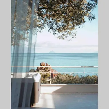 Holiday home Casa D'aduri - Sea View Terrace&relaxing Pool Cefalu